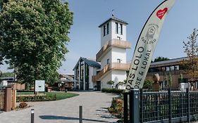 Village Turmzimmer
